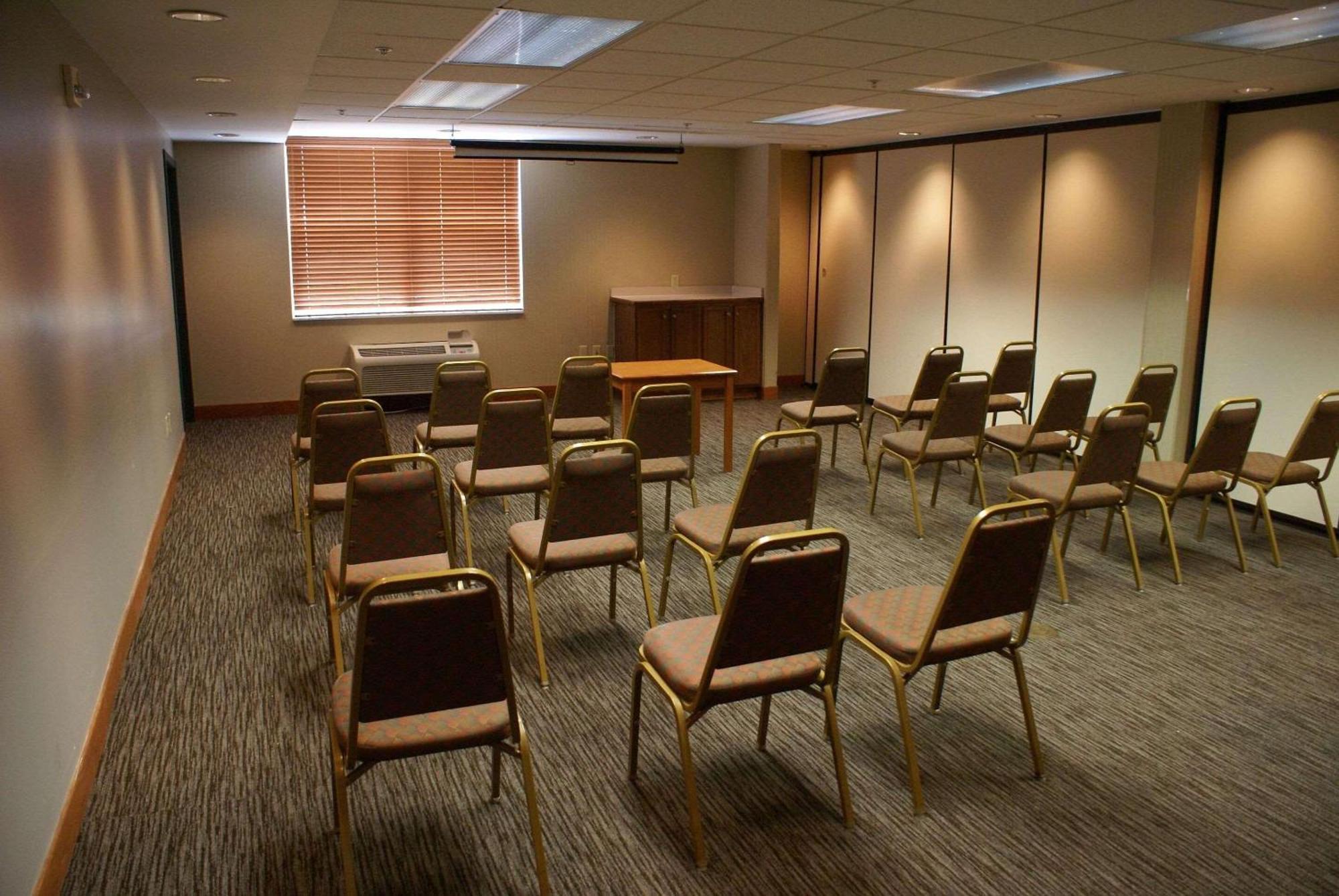 Country Inn & Suites By Radisson, Lansing, Mi المظهر الخارجي الصورة